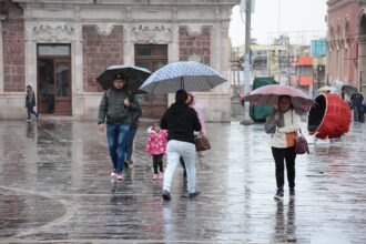 VIENEN LA LLUVIA 01