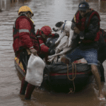 Muertes y devastación, el desolador panorama que dejan los temporales en el sur de Brasil