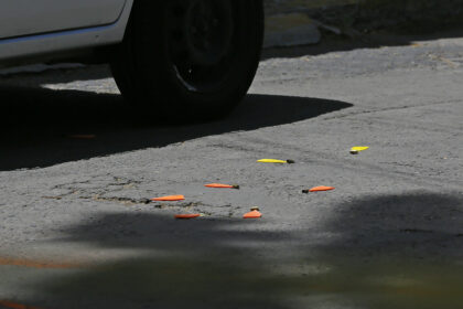 Detalle de casquillos después de un tiroteo. Fotografía de archivo EFE/ Hilda Ríos.