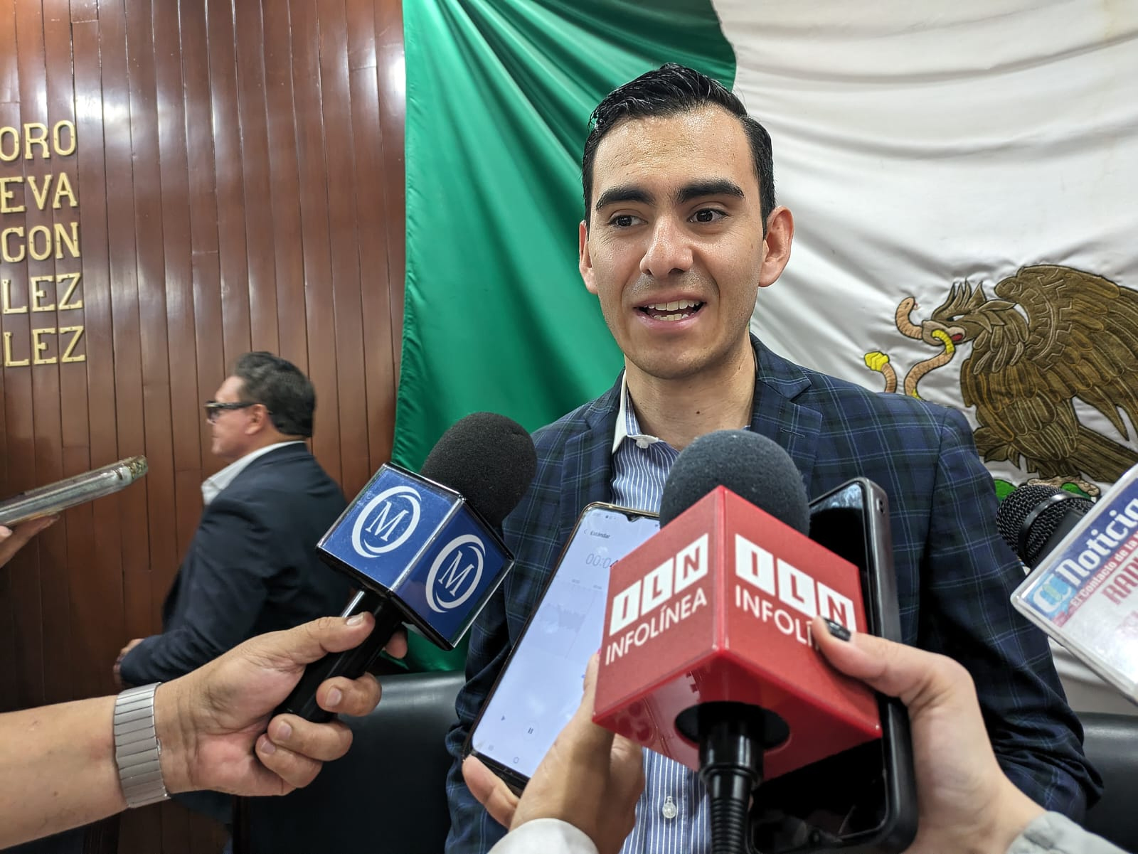 JAVIER SOTO REYES