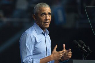 Barack Obama, expresidente de Estados Unidos. Foto de Archivo EFE/ EPA/ WILL OLIVER.