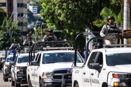 Vehículos de la Guardia Nacional en rondas de vigilancia, en Acapulco, Guerrero. Foto de EFE/ David Guzmán/ ARCHIVO.