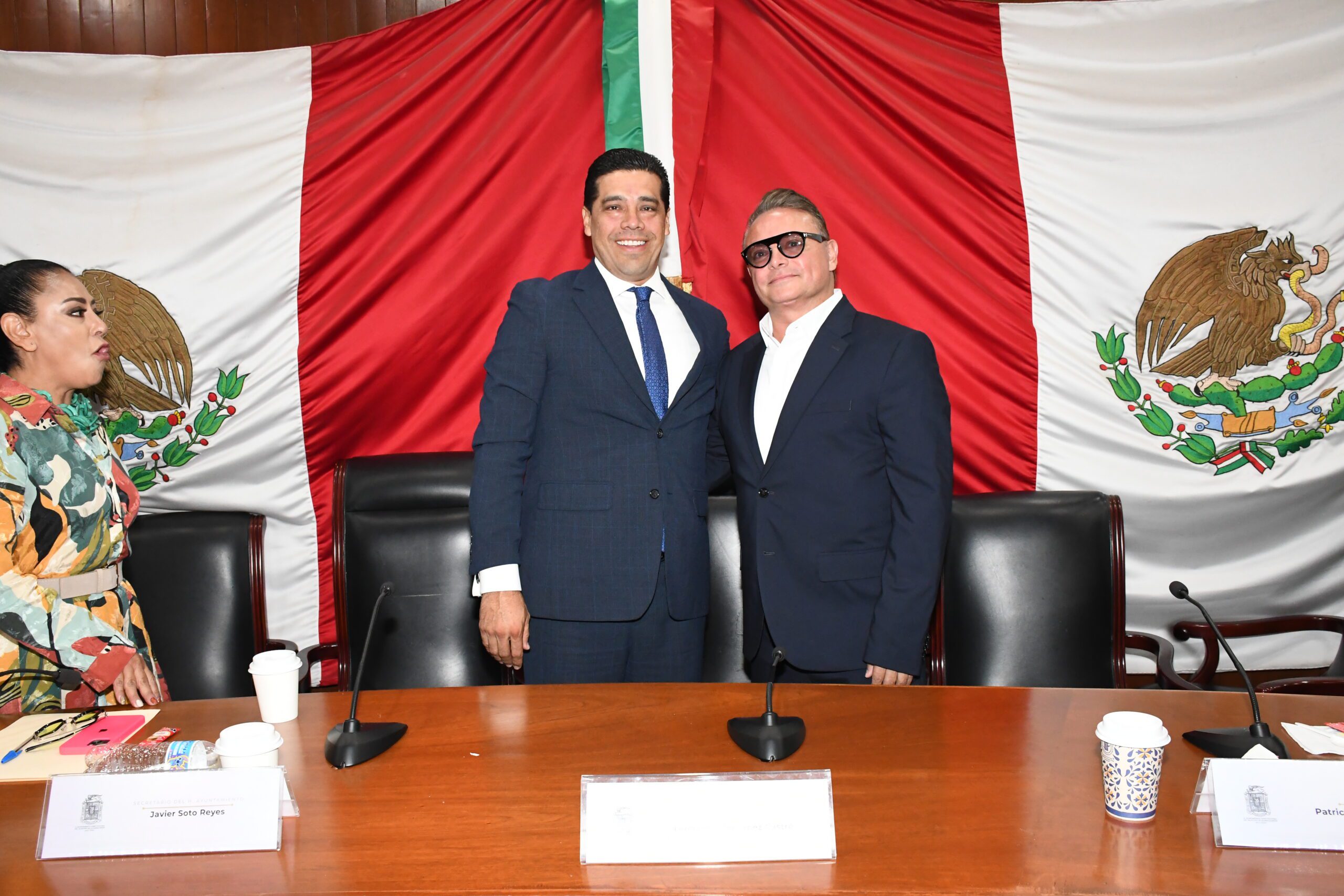 DOL Leo Montanez y Luis Salazar scaled
