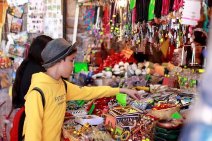 boy shopping city market