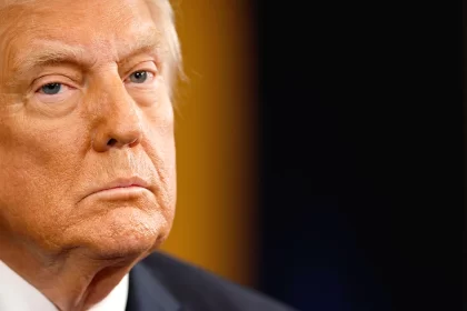 El presidente de Estados Unidos, Donald Trump. Trump declarará a los cárteles mexicanos como organizaciones terroristas. Foto: JLMNoticias / EFE.