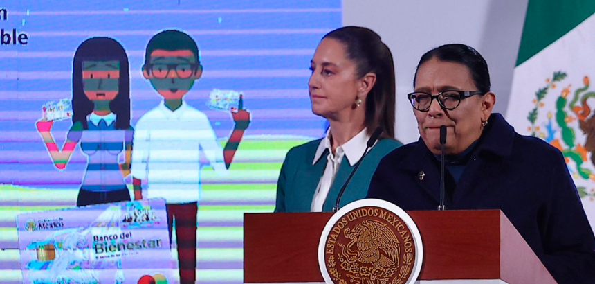 La presidenta de México, Claudia Sheinbaum, en conferencia en Palacio Nacional. Asiste: Rosa Icela Rodríguez, titular de Gobernación. Foto JLMNoticias / Agencia EL UNIVERSAL/Berenice Fregoso/LCG.