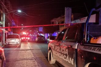 Foto de archivo de acción de agentes de una fiscalía mexicana. Foto de EFE/ Iván Villanueva / Archivo.