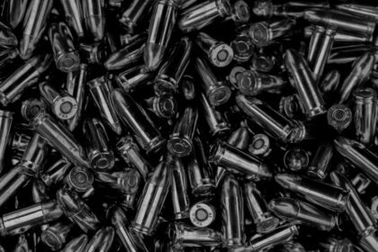 Foto de archivo de municiones. Foto: JLMNoticias / Jay Rembert / Unsplash.