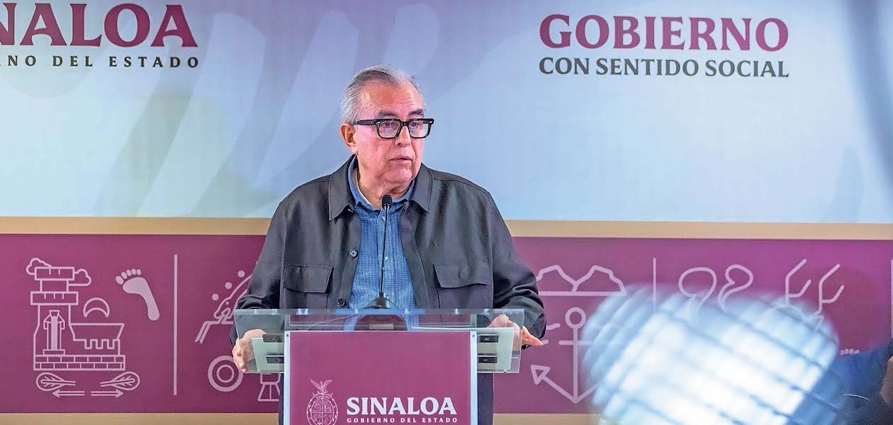 n día después de la marcha en la que miles de ciudadanos exigieron su renuncia, el gobernador de Sinaloa, Rubén Rocha Moya, de Morena, expuso que "los enemigos son la delincuencia y el encono, nunca el gobierno" y agregó que no tiene intención de renunciar. Foto: JLMNoticias / Agencia EL UNIVERSAL.