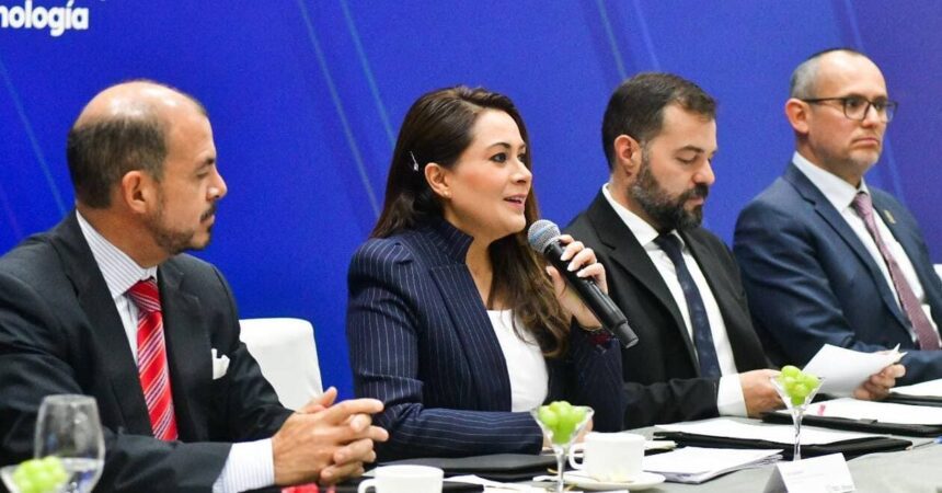 Tere Jiménez presenta el Programa de Desarrollo de Proveedores