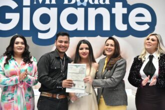 Pareja celebra su matrimonio en "Mi Boda Gigante"