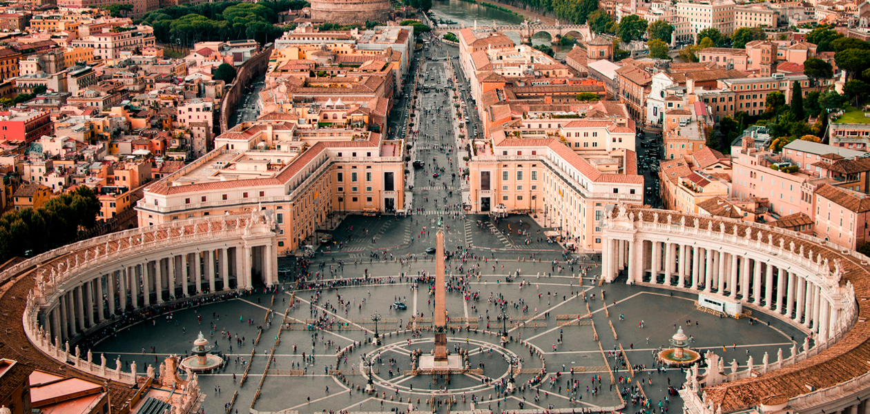 Imagen de la Ciudad del Vaticano. El papa nombra a una mujer como "gobernadora" del Vaticano. Foto: JLMNoticias / Unsplash.