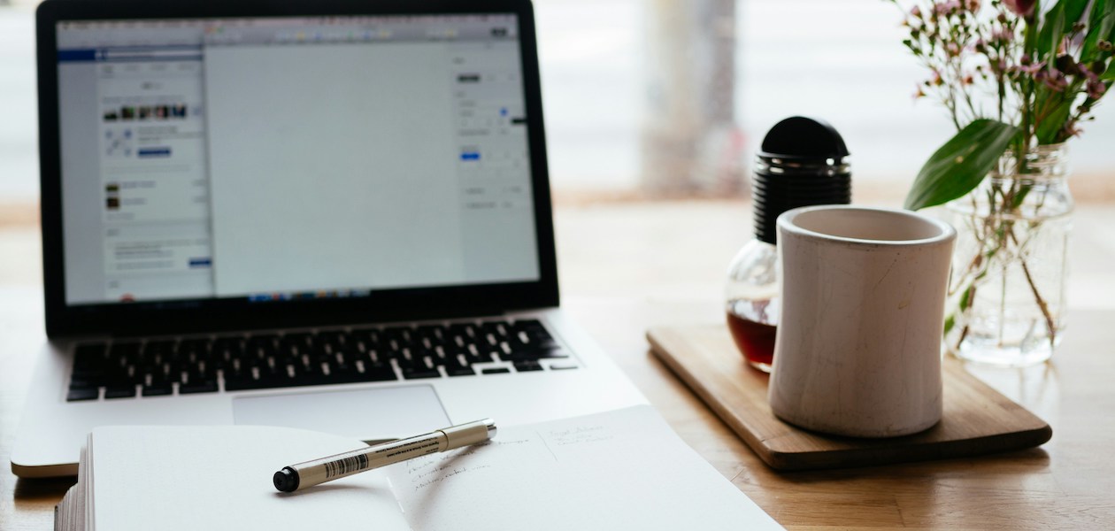 Cursos en línea. Foto de JLMNoticias / Nick Morrison / Unsplash.