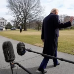 El presidente Donald Trump en la Casa Blanca de Estados Unidos. Foto: JLMNoticias / EFE/ EPA/ YURI GRIPAS.