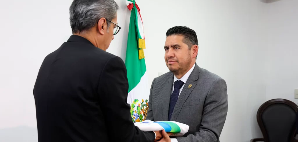 Cambio en la Fiscalía de Aguascalientes. Jesús Figueroa entrega la titularidad a Manuel Alonso García. Foto: JLMNoticias / FGEA.