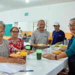Actualmente funcionan 17 comedores en todo el estado, donde las y los abuelitos reciben una alimentación balanceada y nutritiva
