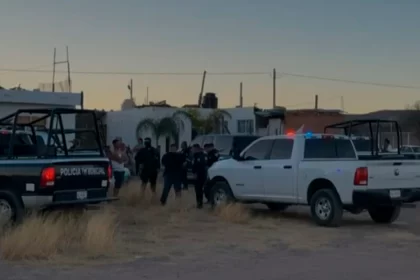 Lugar donde fue hallada una pareja suspendida a la rama de un árbol a las afueras de un inmueble en la colonia Loma Alta, en Jesús María. Foto: JLMNoticias / Alberto Tapia.