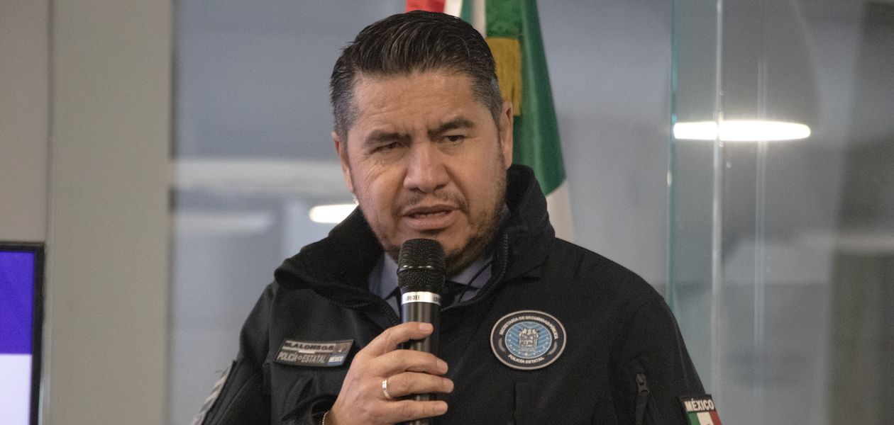 Manuel Alonso García, secretario de Seguridad de Aguascalientes, afirmando que no se compromete la seguridad de la entidad. Foto: JLMnoticias / Ricardo Rodríguez.