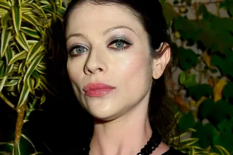 La actriz Michelle Trachtenberg. Foto: JLMNoticias / Glamour Web.
