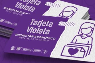 Tarjeta Violeta Bienestar. Foto: JLMNoticias / Secretaría del Bienestar.