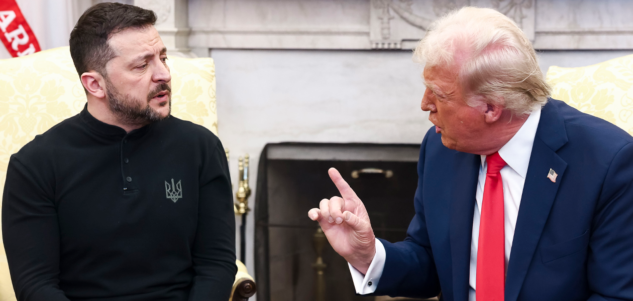 El presidente de Ucrania, Volodimir Zelenski (Izq.), en su visita a la Casa Blanca, en Washington, con Donald Trump, presidente de Estados Unidos. Foto: JLMNoticias / EFE.