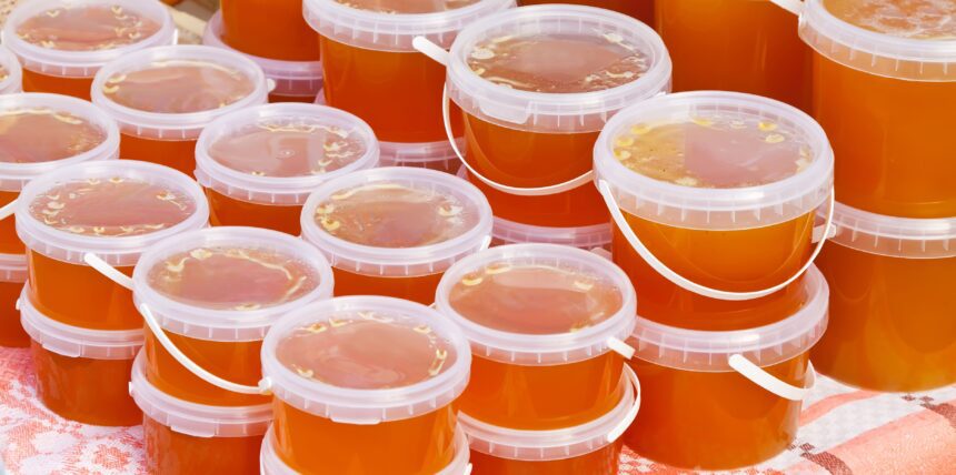 Envasado de miel, sector agroalimentario