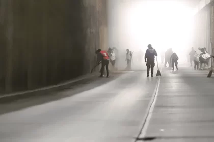 El Municipio de Aguascalientes realizó limpieza en el paso a desnivel de avenida Aguascalientes y Guadalupe González.