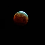 Eclipse Total Lunar. Foto: JLMNoticias / Foto de Luciani Koroshec / Unsplash.