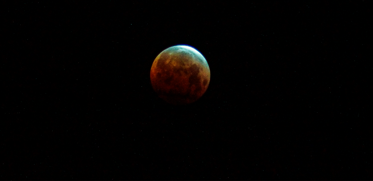 Eclipse Total Lunar. Foto: JLMNoticias / Foto de Luciani Koroshec / Unsplash.