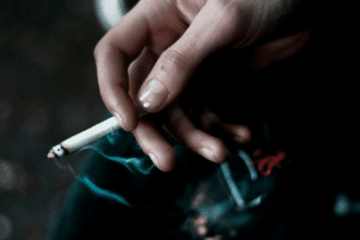 Hasta 10 anos puede permanecer el humo de tabaco en los objetos