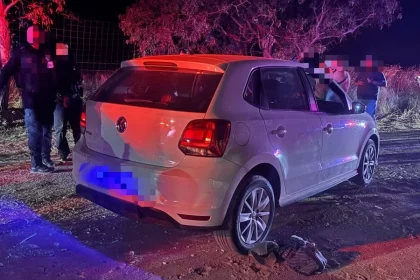 Tres delincuentes originarios de la Ciudad de México fueron detenidos tras un asalto en Lomas del Campestre II, donde despojaron a las víctimas de dinero, celulares y joyas.