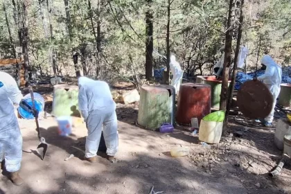 JLM LABORATORIO CLANDESTINO