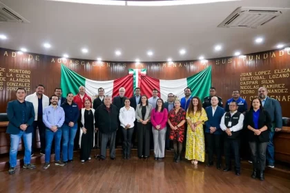 Leo Montañez tomó protesta a los integrantes quienes se comprometieron a impulsar acciones de prevención y protección y recertificar a Aguascalientes como Municipio Promotor de Salud