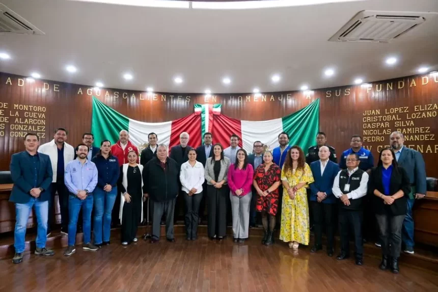 Leo Montañez tomó protesta a los integrantes quienes se comprometieron a impulsar acciones de prevención y protección y recertificar a Aguascalientes como Municipio Promotor de Salud