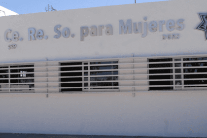 Vinculada a proceso, mujer que sustrajo a una niña de 3 años en el municipio de Jesús María. Foto: JLMNoticias / Fiscalía General del Estado de Aguascalientes.