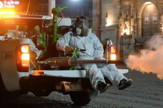 Fumigación dentro del perímetro ferial, Jardín de San Marcos