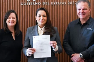 Tere Jiménez se reúne con Resideo para concretar su llegada a Aguascalientes