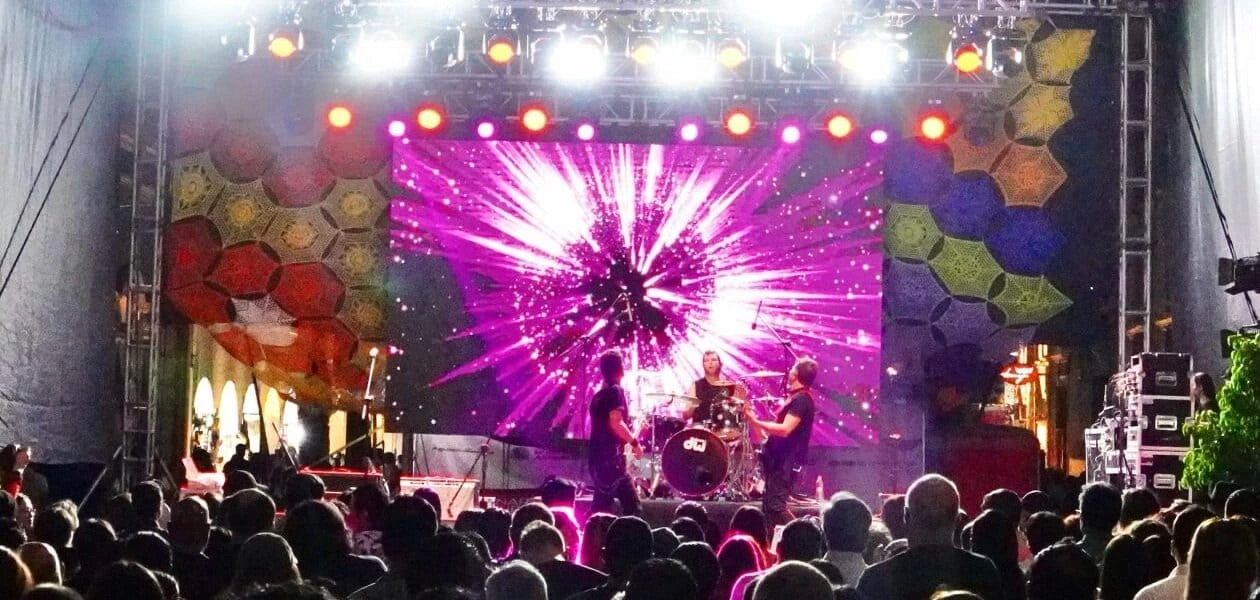 Tributo a Soda Stereo en el Corredor Cultural Carranza