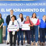 La gobernadora de Aguascalientes, Tere Jiménez, entregó apoyos para el mejoramiento de vivienda en Rincón de Romos