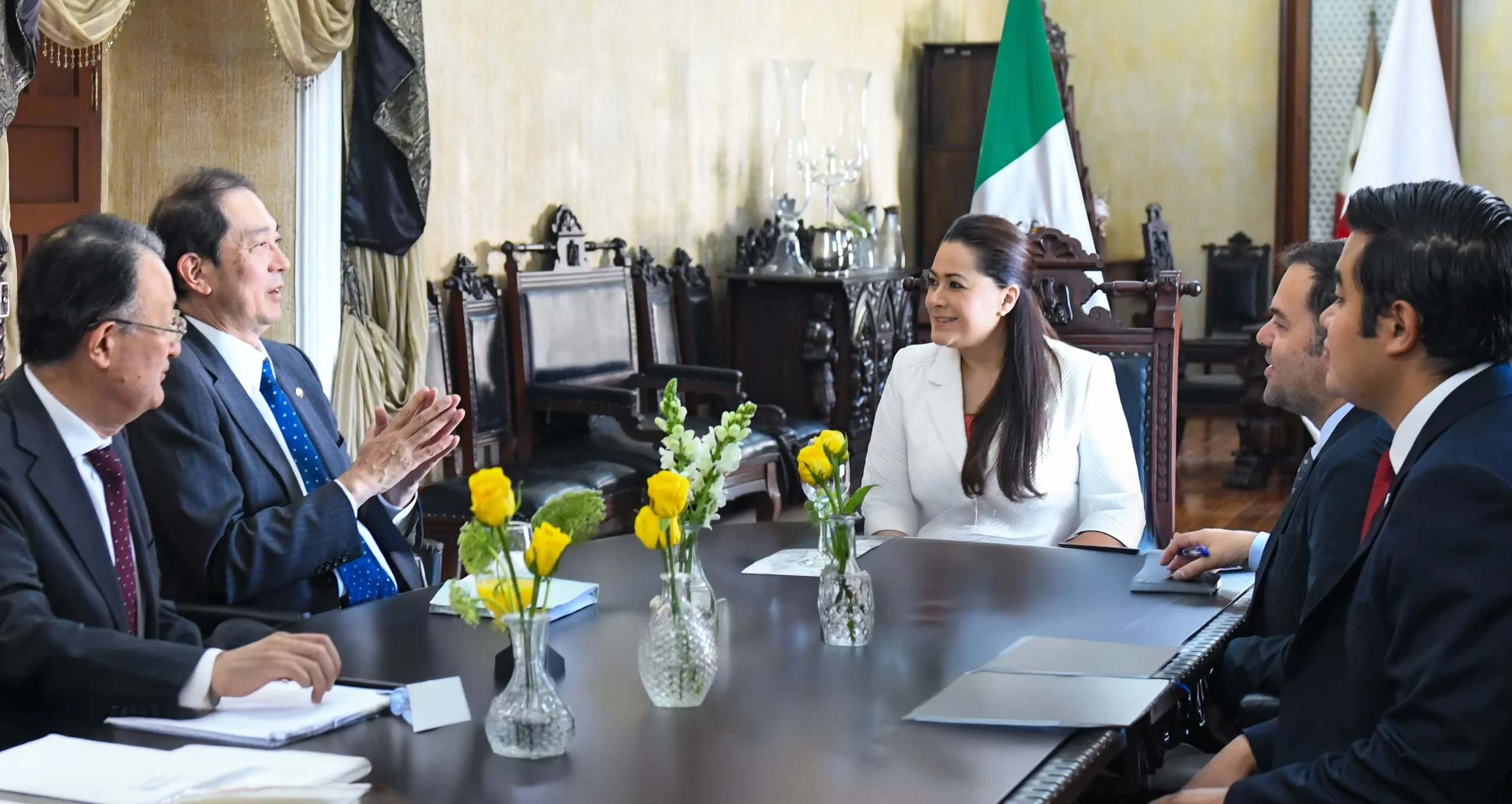 Tere Jiménez, sostuvo una reunión con el embajador de Japón