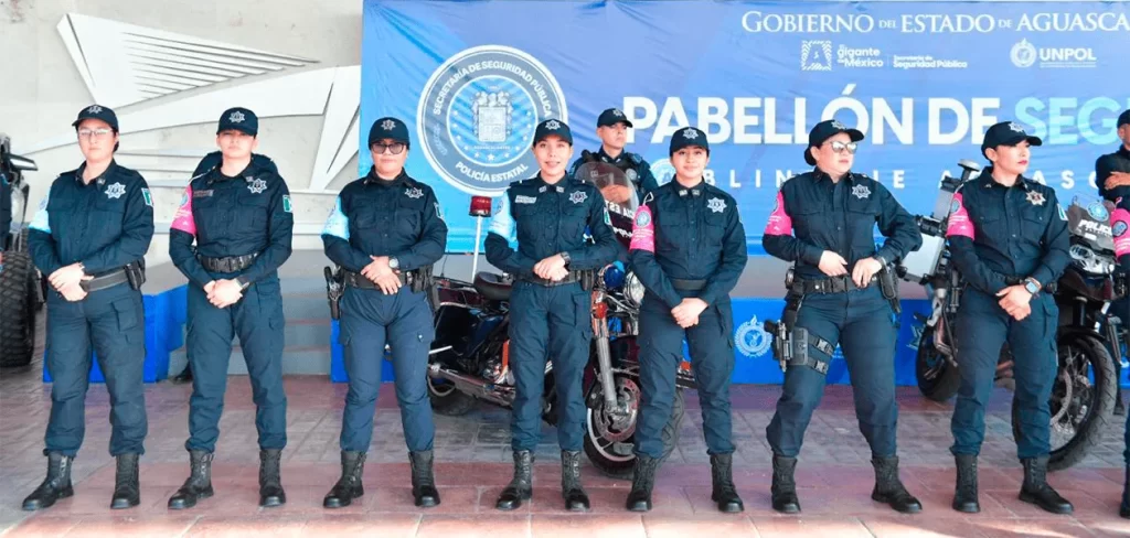 Alumnos de la Universidad de la Policia tienen una importante participacion
