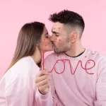 El día internacional del beso, una celebración de conexión humana