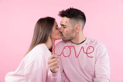 El día internacional del beso, una celebración de conexión humana