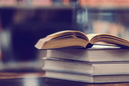 Este día se conmemora el Día Mundial del Libro y el Derecho de Autor