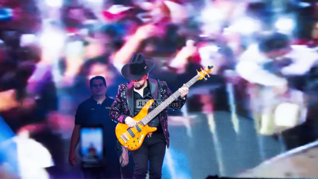 El Foro de las Estrellas recibio a los Alamenos de la Sierra