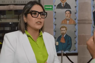 La diputada Genny López propone iniciativa para ampliar 21 años la venta de alcohol