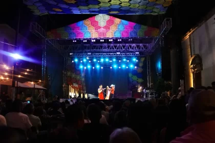 Tres agrupaciones locales ofrecieron un emotivo concierto para honrar nuestras raíces durante la Feria Nacional de San Marcos.