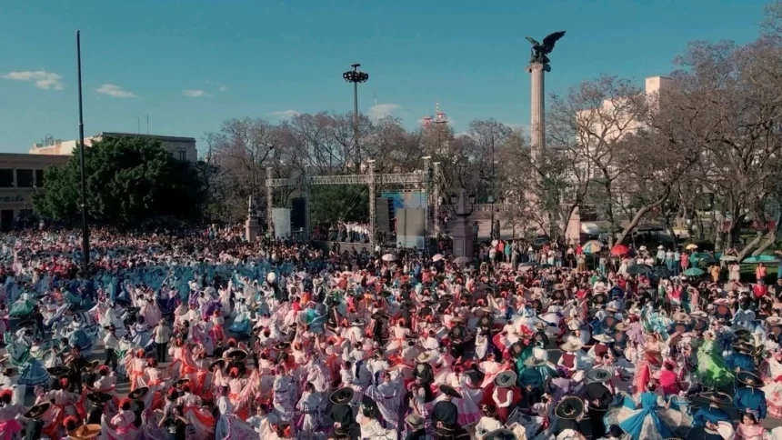 Se llevará a cabo dentro del Encuentro Nacional de Danza Folklórica, el 29 de abril a las 18:00 horas