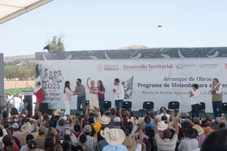 La gobernadora, Tere Jiménez, refrendó el respaldo del Gobierno de Aguascalientes al Gobierno de México, y aseguró que hay desarrollo y oportunidades en el estado.