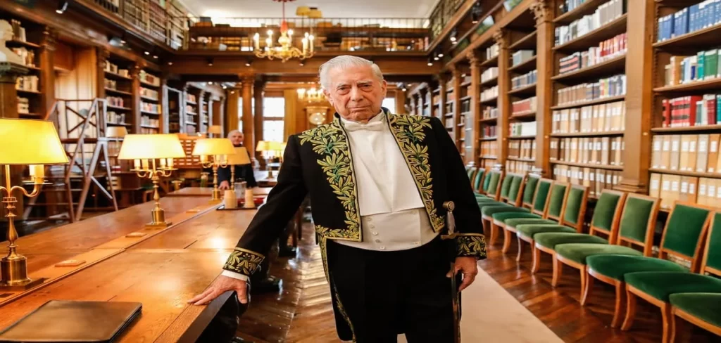 El escritor Mario Vargas Llosa y las anécdotas más significativas que le dio vida muchas de sus obras